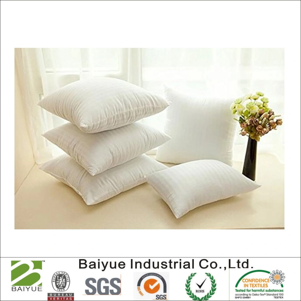 White Colour Polyester Outdoor Cushion